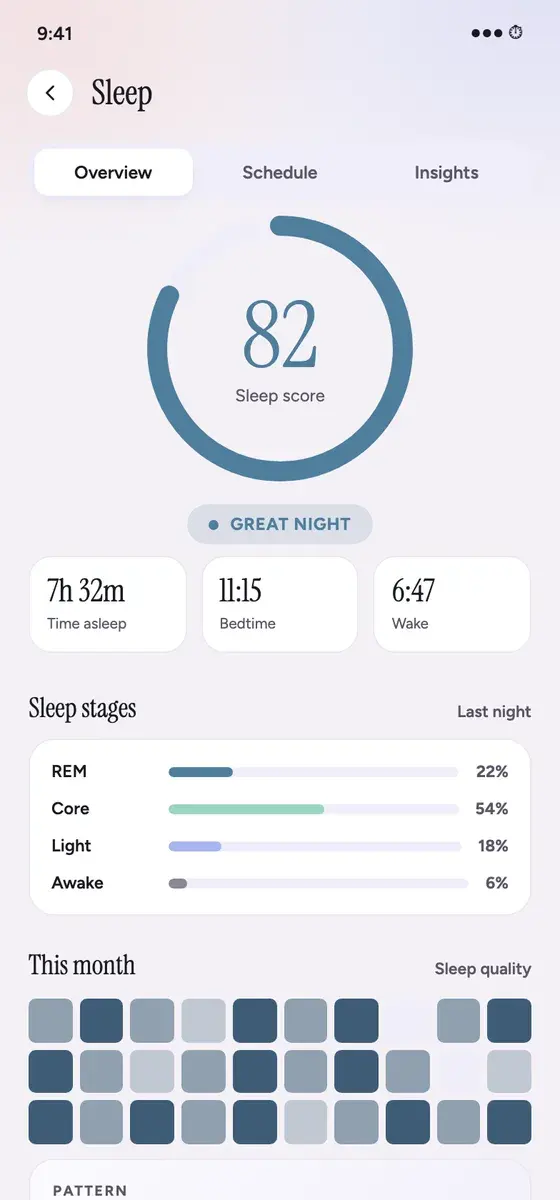 Healld screen: the sleep overview: a sleep score, time asleep, bedtime, sleep stages and a monthly quality grid.